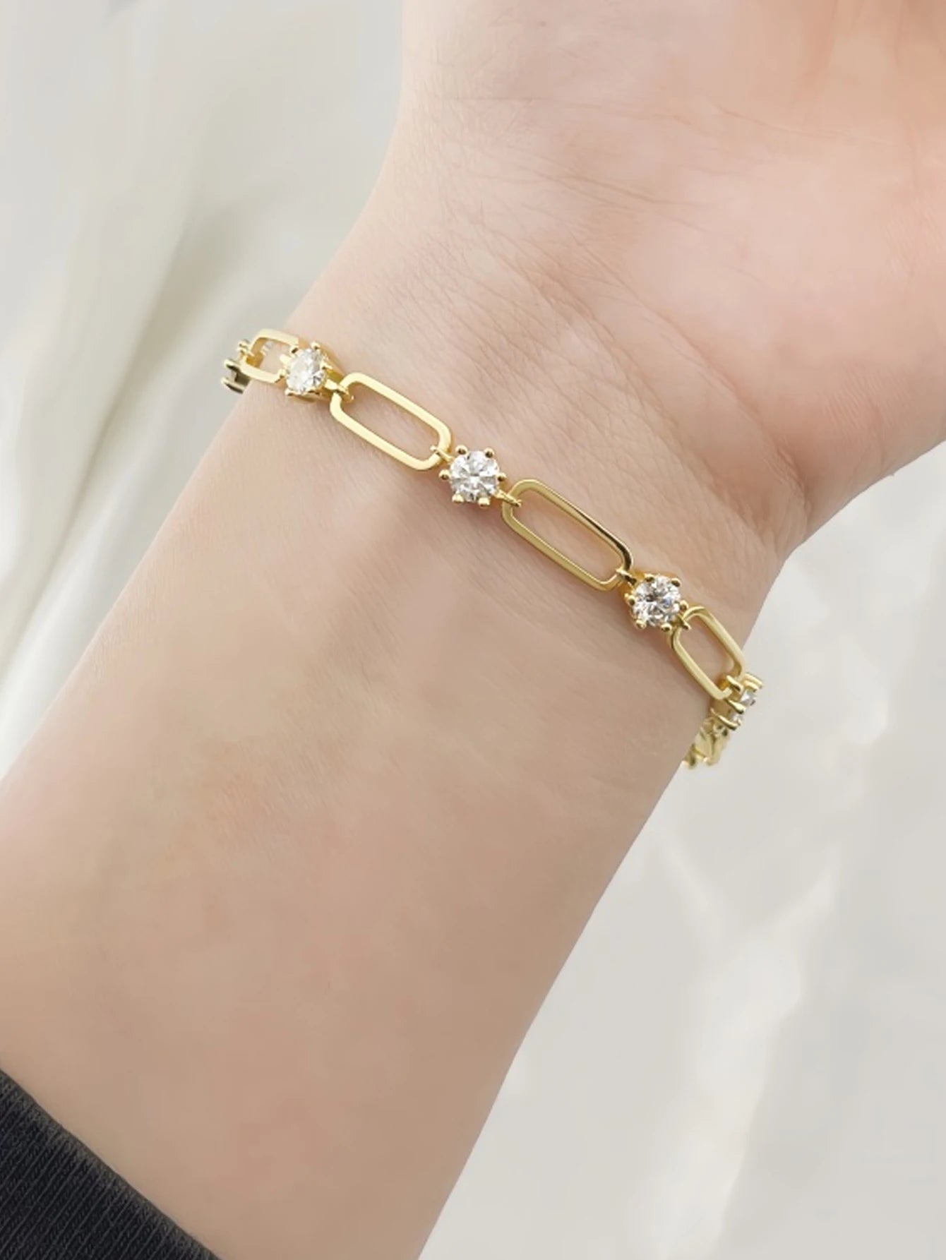 18K Gold-Plated Round Stone Bracelet