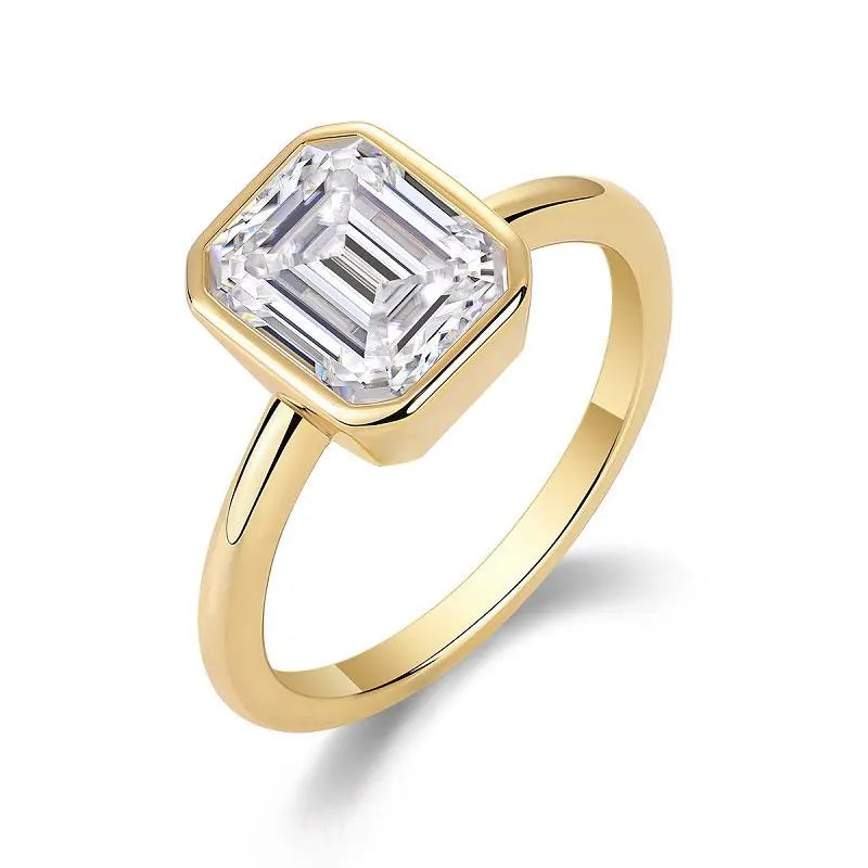 Jane - Emerald Cut Bezel Ring