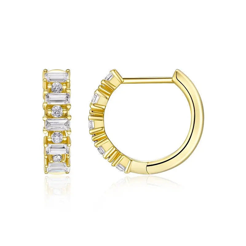 Alternating baguette huggie earrings with moissanite – 18K gold-plated 925 sterling silver
