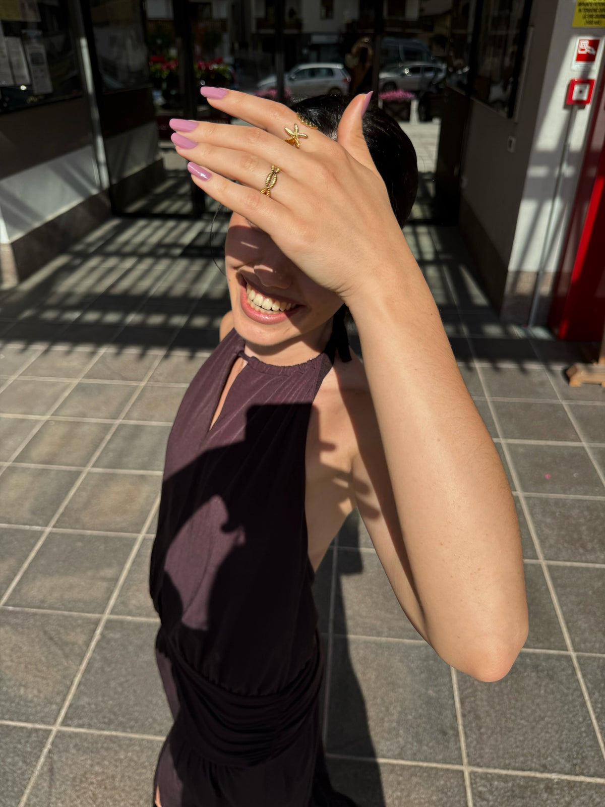 For sunlight and sunkisses!